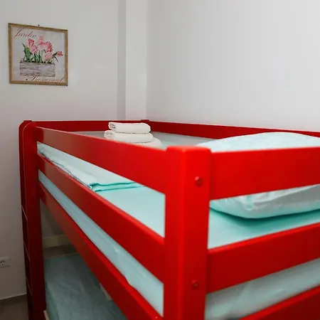 With A Parking Space Podstrana, Split - 20280 Apartamento